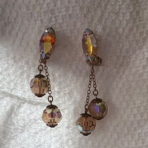 Vintage Lewis Segal of California AB golden shiny Rhinestone drop Clip ER’s